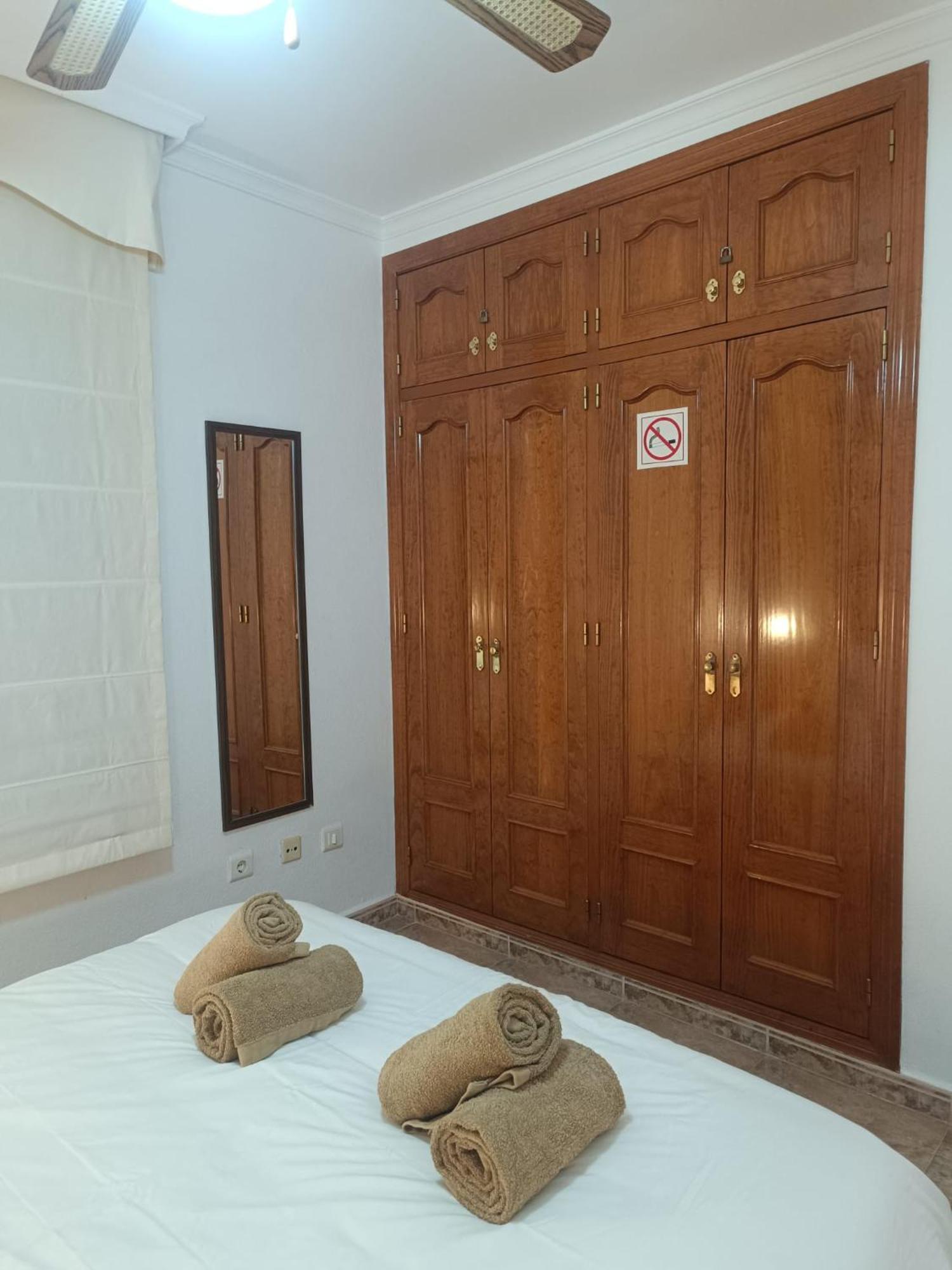 Bahia De Vera Apartamento Mamen Luaran gambar