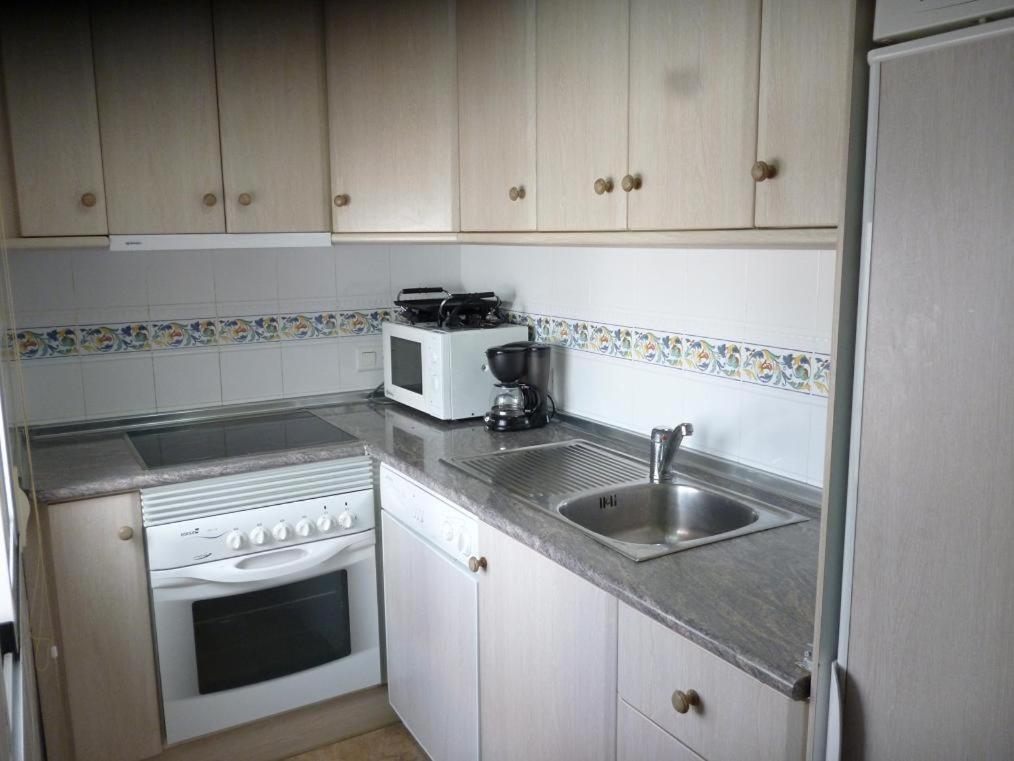 Bahia De Vera Apartamento Mamen Luaran gambar